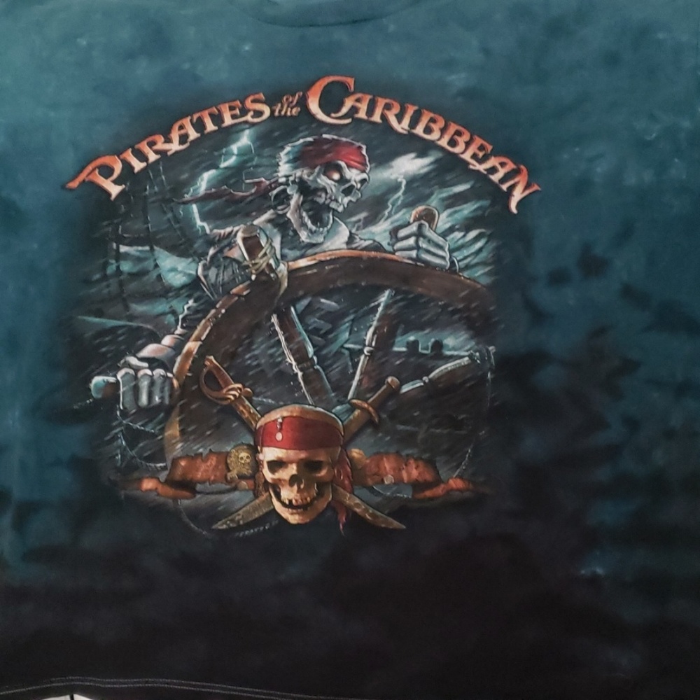 Disney tee shirt